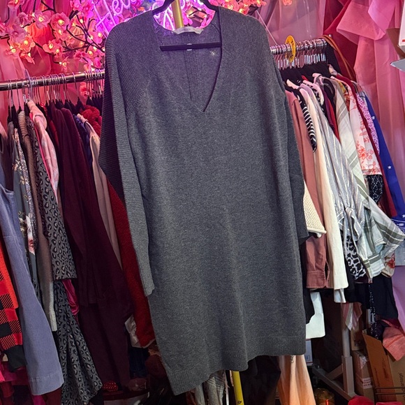 Athleta Charcoal Knit Top Wool/Cashmere blend - Picture 2 of 5